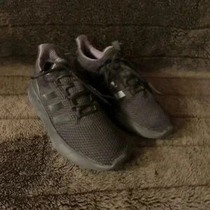 Adidas Questar Flow